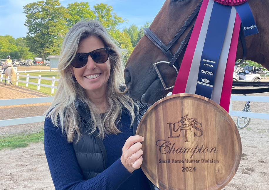 Foxwood Farm's Resident Coach, Robyn Freer